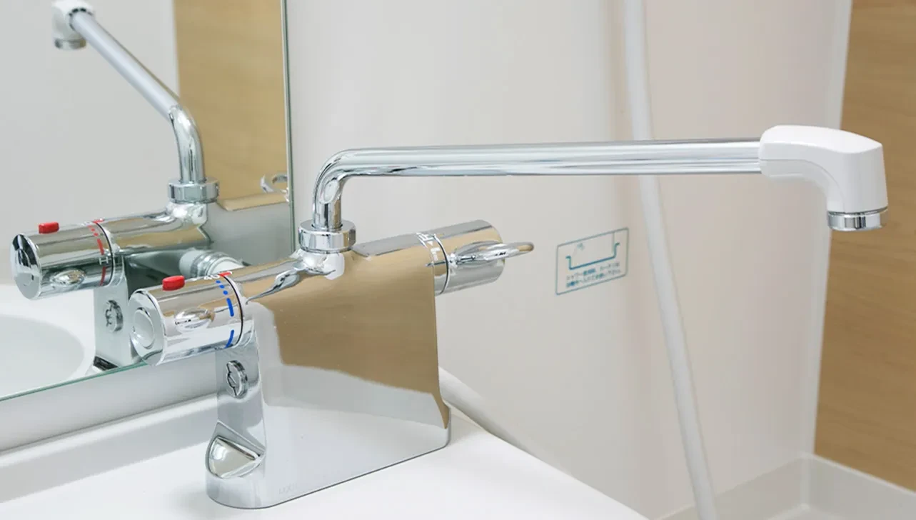 画像：サーモ式混合栓