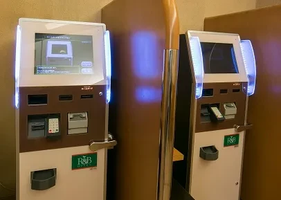 画像:自動精算機