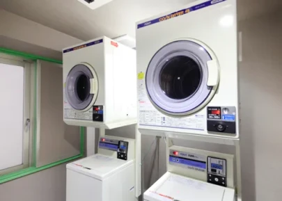 画像:コインランドリー