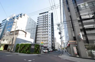 画像:ルート説明6 すぐ右手に「R&Bホテル名古屋駅前」があります。お疲れ様でございました。