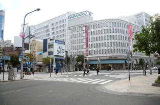 画像：JR/阪神 元町駅からのアクセス