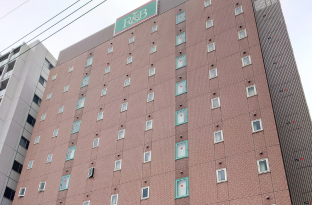 画像：地下鉄 栄駅からのアクセス