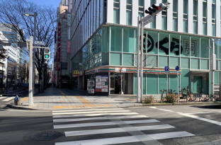 画像：地下鉄 栄駅からのアクセス