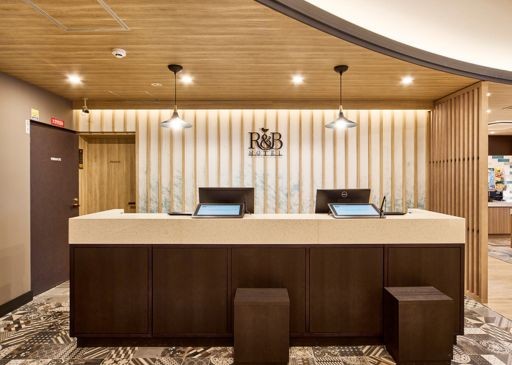 画像：ロビー・フロント