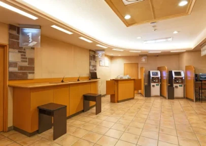 画像:ロビー・フロント