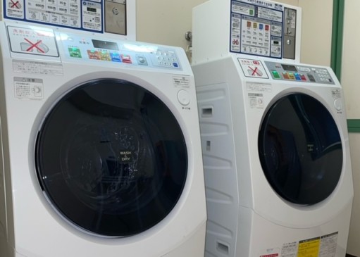 画像：コインランドリー