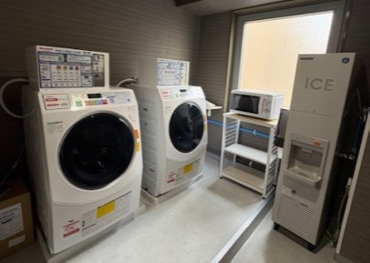 画像：コインランドリー
