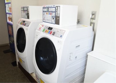 画像：コインランドリー