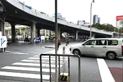 画像:JR新大阪駅 1F正面口からのアクセス