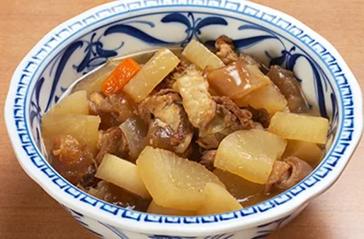 写真：馬すじ煮込み