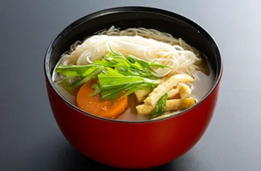 写真：三輪素麺入りのっぺ汁