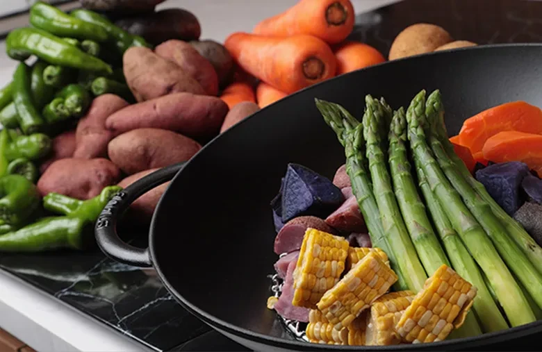 季節に応じた旬の地物野菜