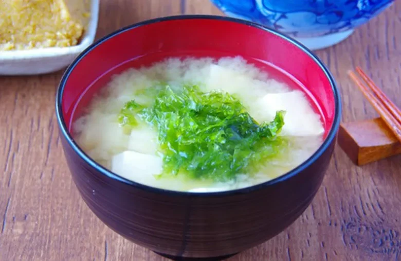 画像：麦味噌の味噌汁