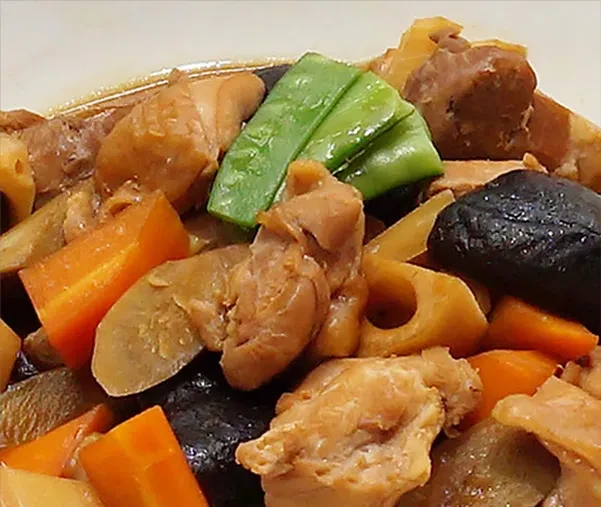 画像：大山どりの筑前煮