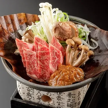 銀座八丁 飛騨牛ロース朴葉味噌焼き