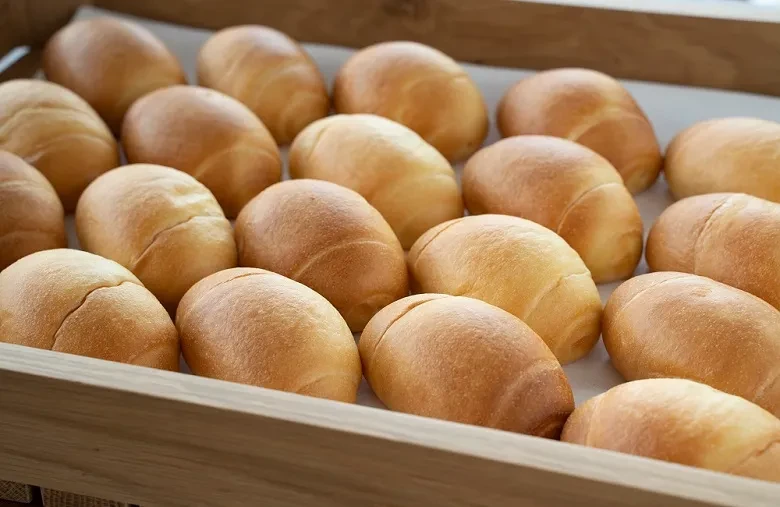 写真：バターロール