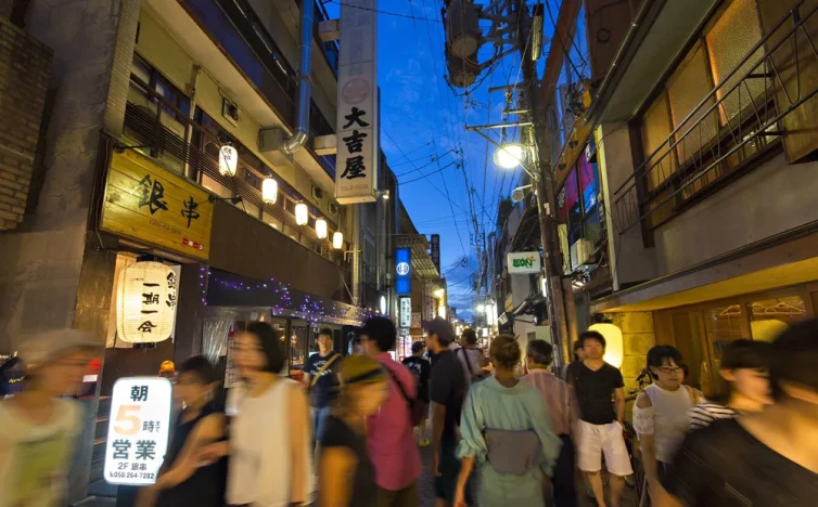 画像:市内屈指の繁華街 タマミヤ