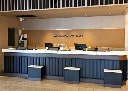 写真：ロビー･フロント内装