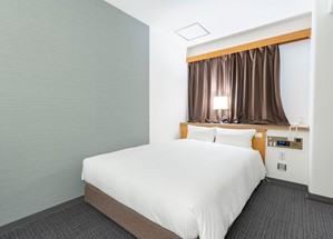 画像：ダブルベッド