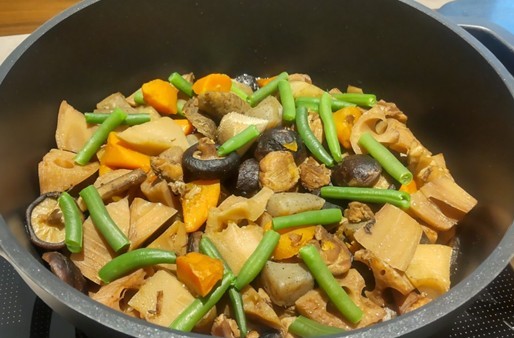 写真：華味鳥のがめ煮