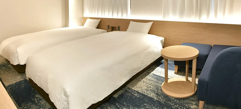 TWIN ROOM 3
