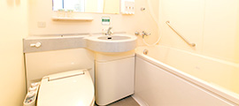 Shower/Toilet