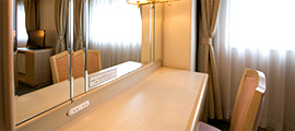 Wide desk
